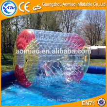 Juegos de agua inflables al aire libre agua flotante zorb bola de agua precio bola rodillo